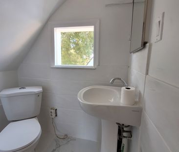 For Lease - 46 Glenwood Drive, Wasaga Beach, Ontario - Photo 4