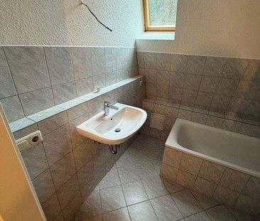 Warme 2-Raum-Wohnung im 2. OG – sofort bezugsbereit - Foto 2