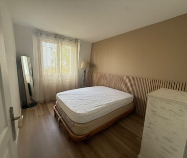 Location Appartement 3 pièces 66m² NOISY LE GRAND 93160 - Photo 5