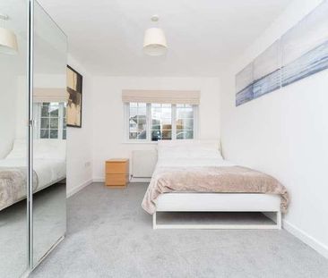 Fairfield Road, Uxbridge, UB8 - Photo 1