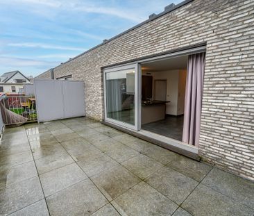 Duplexappartement met groot terras in het centrum van Schriek. - Photo 3