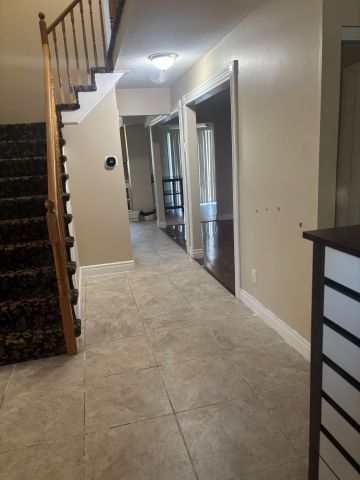 For Lease - 40 burnhope Drive, Brampton, Ontario - Photo 3