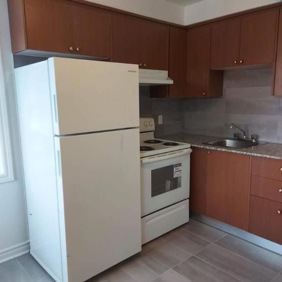 2 CH - 1 SDB - Montréal - $1,400 /mo - Photo 1