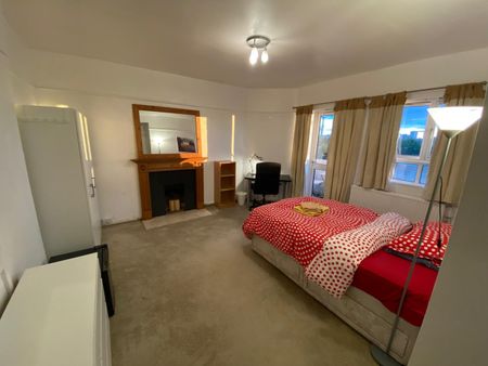 3 Bed Flat, Park View House, NW1 - Photo 4