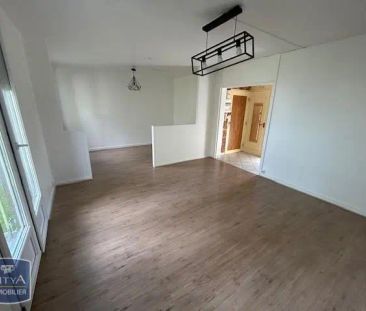 Appartement à louer 4 pièces 66.3m² - Photo 2