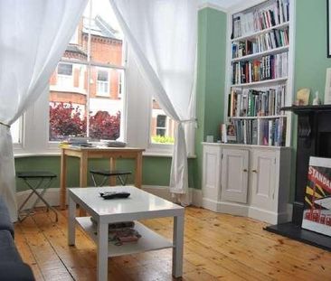 Kestral Avenue, London, SE24 - Photo 2