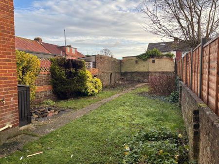 1 bedroom apartment to rent - Photo 3