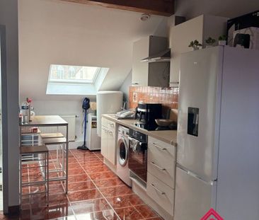 Loft mansardé de 45 m² au 2e étage - Forbach - Photo 3