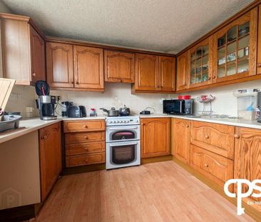 4 Burren Close, Lurgan, BT66 8NQ - Photo 2