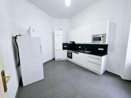 Unbefristet! Traumhafte Altbauwohnung am Spittelauer Platz: 4 Zimmer, 2 Badezimmer und Balkon - Foto 2