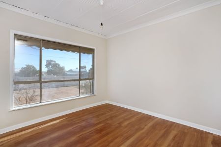 749 Beryl Street - Photo 2