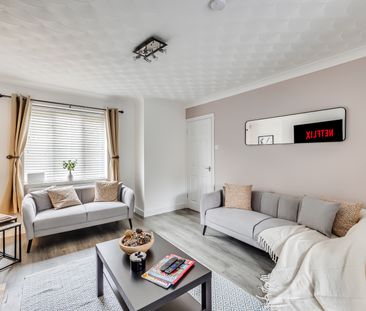 4 bedroom house to rent Bickleigh Crescent, Furzton, MK4 - Photo 6