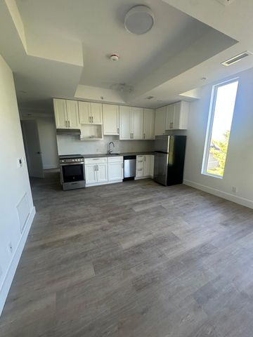 841 Grenon Ave - Photo 2