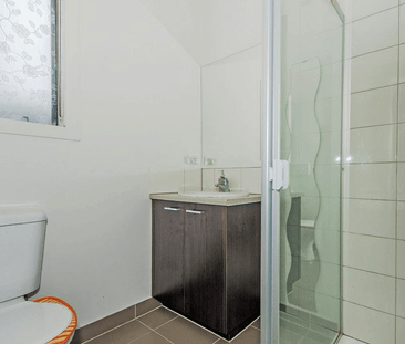 Spacious Family Home with Private Backyard & Double Garage - Photo 6