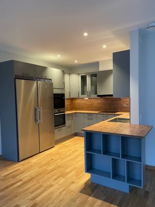 Skolhusallén 10 - Foto 1