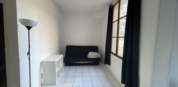 Location Appartement 1 pièce 25m² BORDEAUX 33000 - Photo 2
