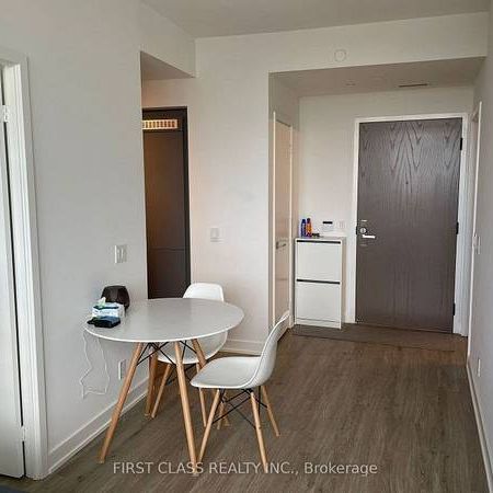 Wilson Ave & Tippett Road Furnished Bright +Spacious 2Bdrm Modern - Photo 4