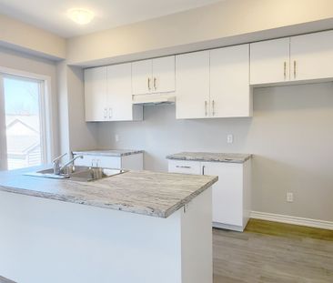 For Lease - 209 PILKINGTON Street, Thorold, Ontario - Photo 5