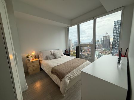 For Lease - 181 Dundas Street Unit# 2708, Toronto, Ontario - Photo 4