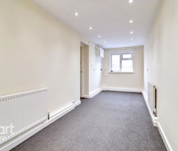 3 bedroom apartment to rent - Photo 5