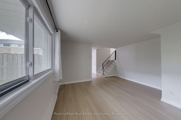 For Lease - 35 Breckenridge Drive Unit# 30, Kitchener, Ontario - Photo 1