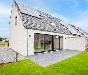 Hoogkwalitatieve nieuwbouwwoning te huur in Lichtervelde - Photo 1