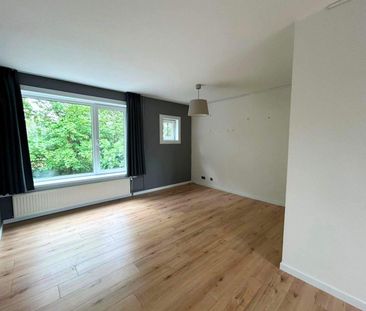 Maison drive-in avec quatre chambres et jardin, Beverwijk - À Louer - Photo 1
