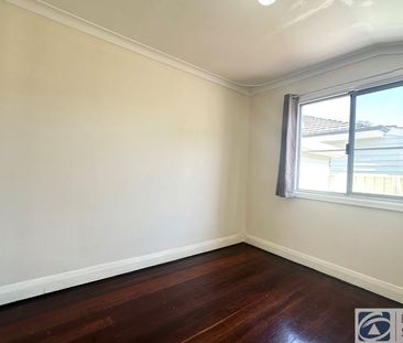 167 Herbert Street, 6018, Doubleview Wa - Photo 3