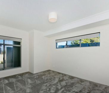 Luxury In Yokine - Photo 4