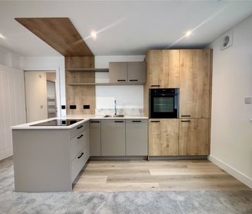 London Road, Old Basing, Basingstoke, RG24 - Photo 5