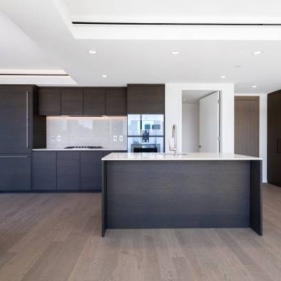 BRAND NEW 2Br + FLEX OceanView Condo at Landmark on Robson (Downtown) - Photo 3