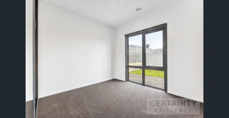 Find your Dream Pad in Pakenham - Modern, Spacious and Ready to Move In! - Photo 3