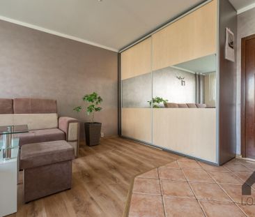 Przestronne mieszkanie z balkonem na ul. Piłsudskiego w Jaworzno do... - Фото 2