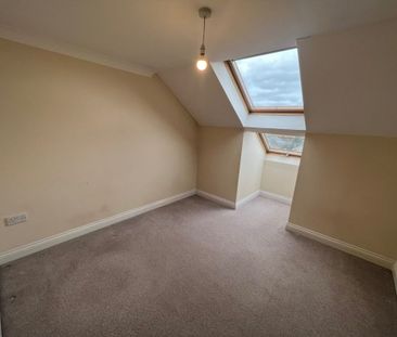 2 Bedroom Flat / Apartment - Twyford Road, Eastleigh - Photo 5