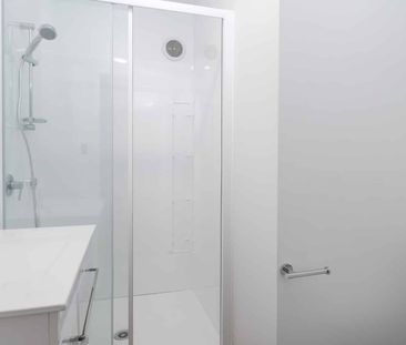 Studio Styled Unit - Photo 5