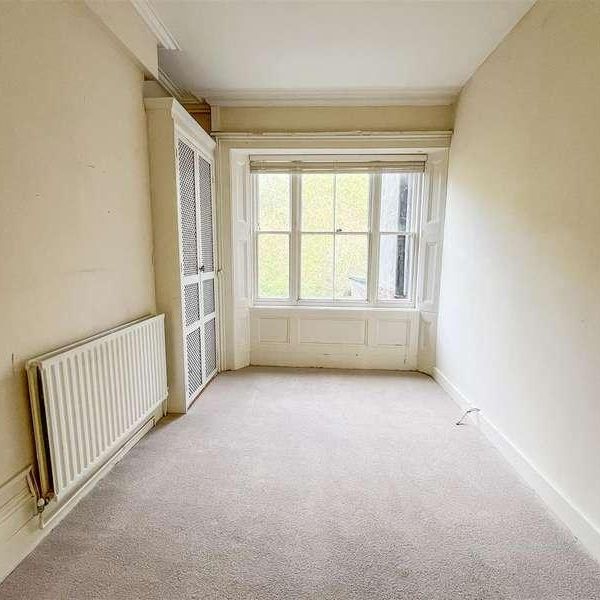 Marina, St. Leonards-on-sea, TN38 - Photo 1
