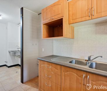 TOWNHOUSE LIVING ! - Photo 3