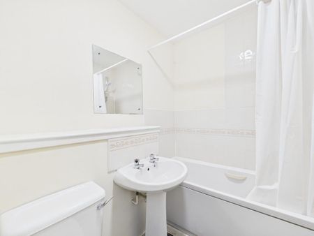 15 bedroom flat to rent - Photo 5