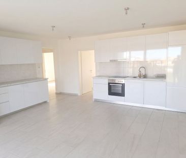 Geräumige 4.5-Zimmer Attikawohnung mit Aussicht in Basel zur Miete - Photo 2