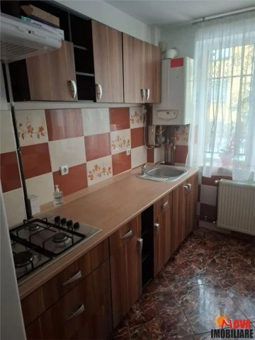 Apartament doua camere pretabil birouri - Photo 3