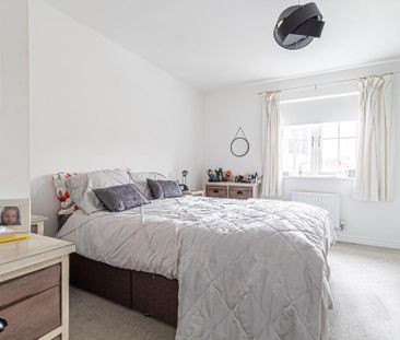 2 bedroom coach house to rent - Photo 5