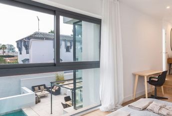 3 bedroom luxury Villa for rent in Nueva Andalucia, Andalusia