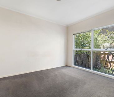 Thinking of selling? Contact our agent - Photo 5