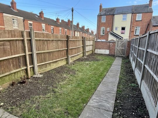 Monks Road, Coventry - Close to City Centre - Photo 1