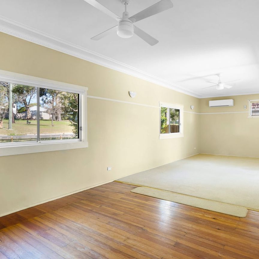 3-Bedroom Home in a Great Location - Photo 1