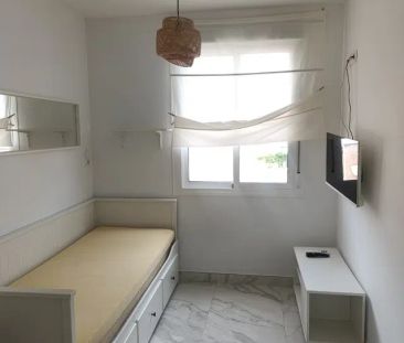 Alquiler de estudio en Calle Lope de Rueda - Photo 2