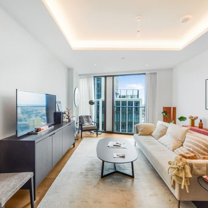 Thames City, London SW8 - Photo 1