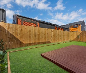 Modern living in Karaka - Photo 1