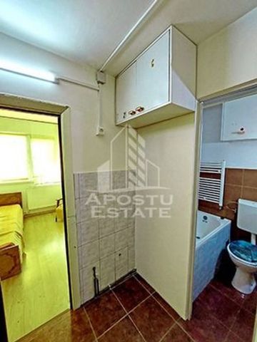 Garsoniera ,centrala proprie , Padurea Verde - Fotografie 4