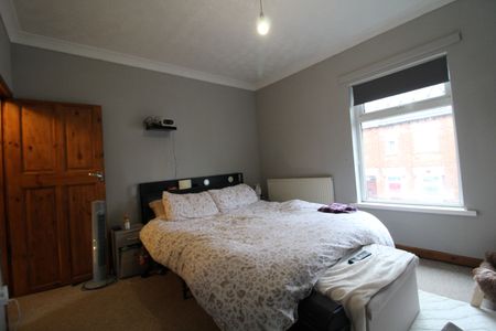 Princess Street, Castle Gresley, Swadlincote, Derbyshire - Photo 2